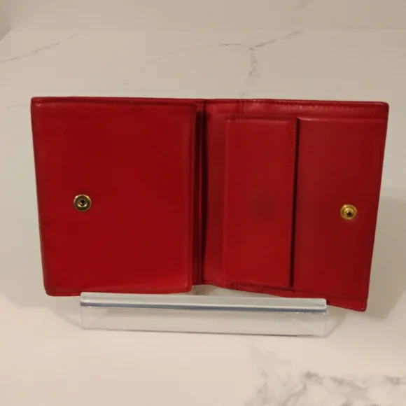 EUC Yves Saint Laurent Wallet - Red Leather Compact - Picture 8 of 10